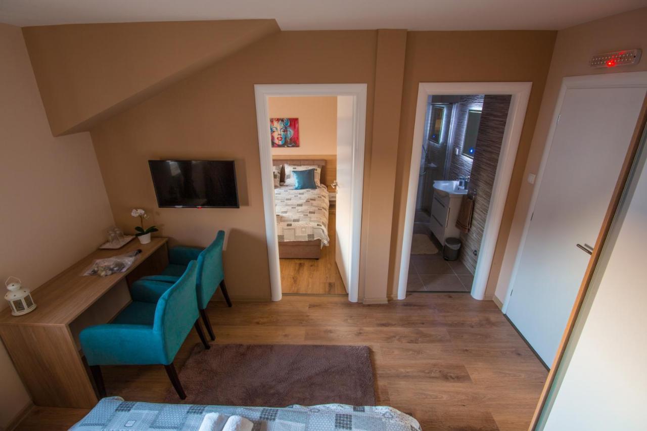 Gradiska Na Savi Apartmani I Sobe Luaran gambar