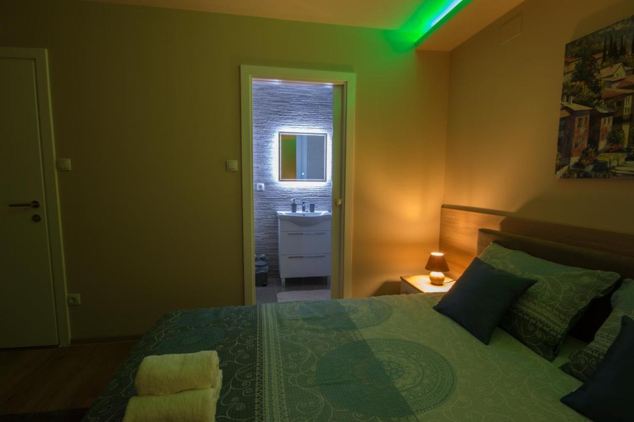 Gradiska Na Savi Apartmani I Sobe Luaran gambar